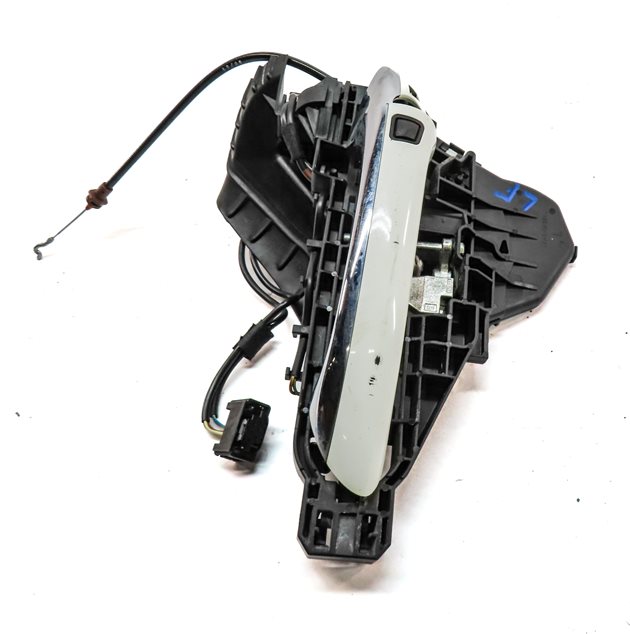 Thumbnail 3: 2009 MERCEDES GL320 (X164) FRONT LEFT DRIVER KEYLESS DOOR HANDLE (White)