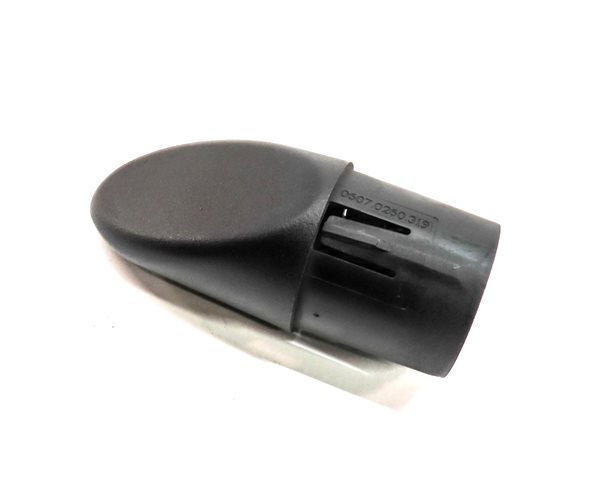 07 MERCEDES ML350 (W164) FRONT RIGHT or REAR LEFT RUNNING STEP BAR END CAP TRIM