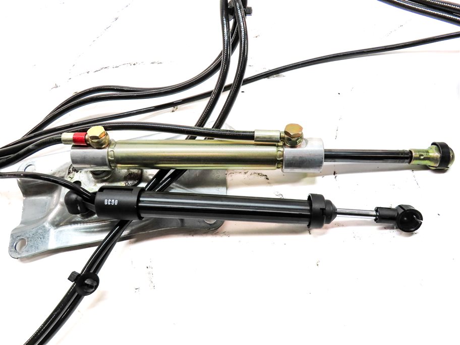 Thumbnail 6: 2006-2009 MERCEDES ML-CLASS (W164) REAR TRUNK LIFT MOTOR w/ RAM & LINES (4-PIN)