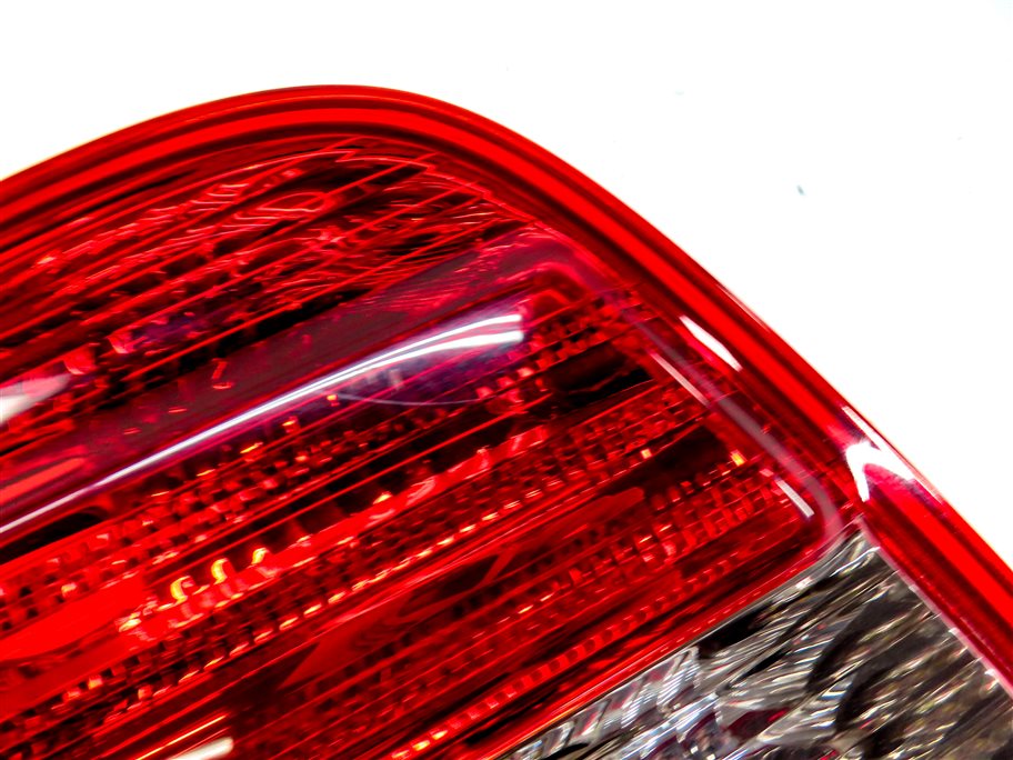Thumbnail 8: 06-08 MERCEDES ML320 ML350 ML500 ML550 (W164) LEFT TAILLIGHT BRAKE LIGHT LAMP