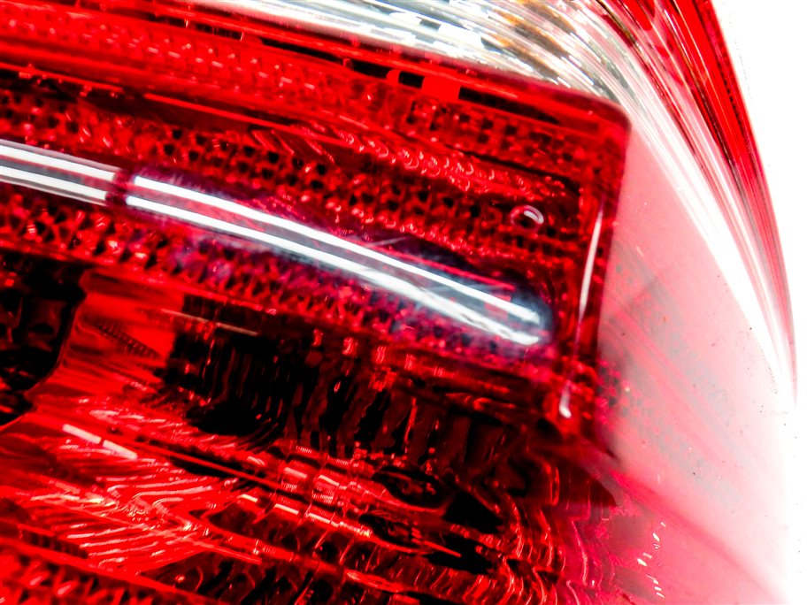 Thumbnail 4: 06-08 MERCEDES ML320 ML350 ML500 ML550 (W164) RIGHT TAILLIGHT BRAKE LIGHT LAMP