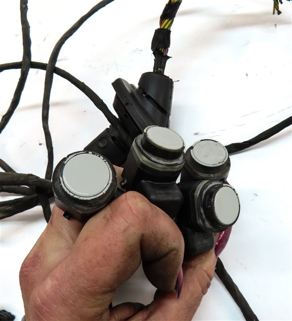 Thumbnail 4: 11 BMW 535I F10 REAR PARK ASSIST PDC DISTANCE CONTROL WIRE SENSOR SET/ 4 (White)