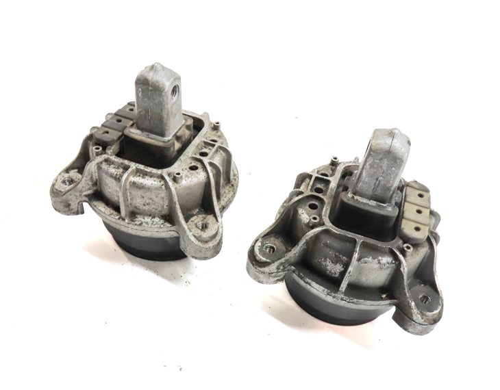 2011 BMW 535I (F10) 3.0L (N55) LEFT & RIGHT ENGINE MOTOR SUPPORT MOUNT SET/2