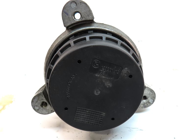 Thumbnail 6: 2011 BMW 535I (F10) 3.0L (N55) LEFT & RIGHT ENGINE MOTOR SUPPORT MOUNT SET/2