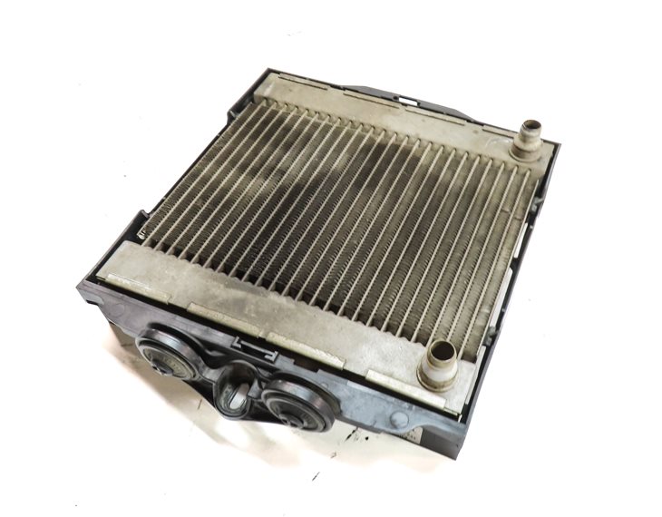 11-19 BMW 535i 535iGT 640i 740i (F01 F06 F07 F10) 2.0T 3.0L AUXILIARY RADIATOR