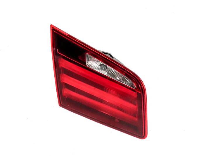 Thumbnail 3: 2011-2013 BMW 528i 535i 550i M5 (F10) LEFT REAR TRUNK LID TAILLIGHT LIGHT LAMP
