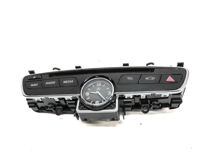 Thumbnail 2: 2016-2018 MERCEDES C300 C350 C450 C63 (W205) MEDIA CONTROL SWITCH w/ CLOCK