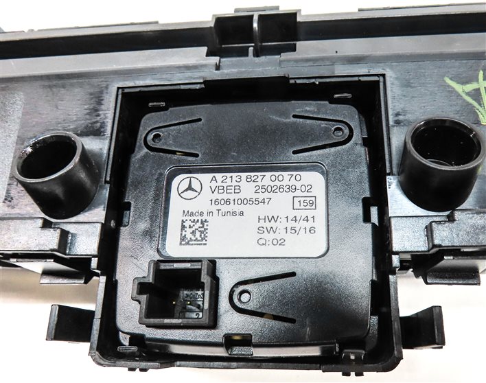 Thumbnail 6: 2016-2018 MERCEDES C300 C350 C450 C63 (W205) MEDIA CONTROL SWITCH w/ CLOCK