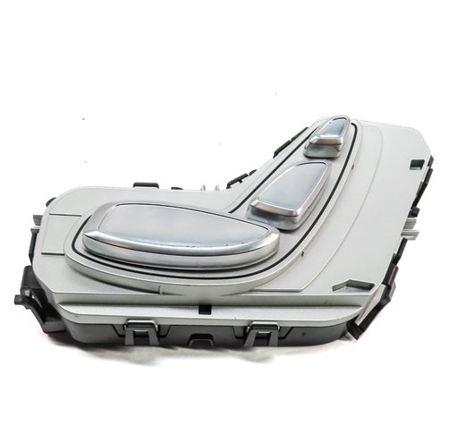 Thumbnail 2: 2016 MERCEDES C300 (W205) FRONT RIGHT PASSENGER SEAT POSITION ADJUST SWITCH