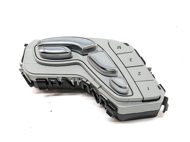 Thumbnail 3: 15-21 MERCEDES C GLC CLASS (W205 X253) FRONT LEFT DRIVER MEMORY SEAT SWITCH