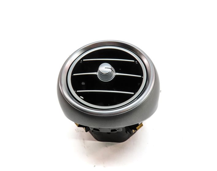 Thumbnail 2: 2016 MERCEDES C300 (W205) FRONT LEFT DRIVER DASH HEAT AIR AC HVAC VENT (Black)