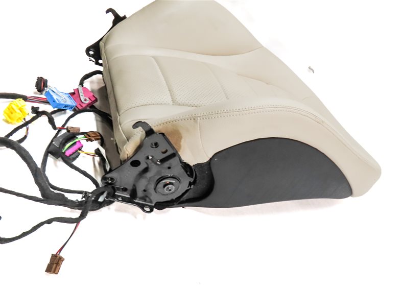 Thumbnail 3: 16 MERCEDES C300 W205 FRONT RIGHT PASSENGER UPPER MEMORRY HEAT SEAT BACK (Beige)