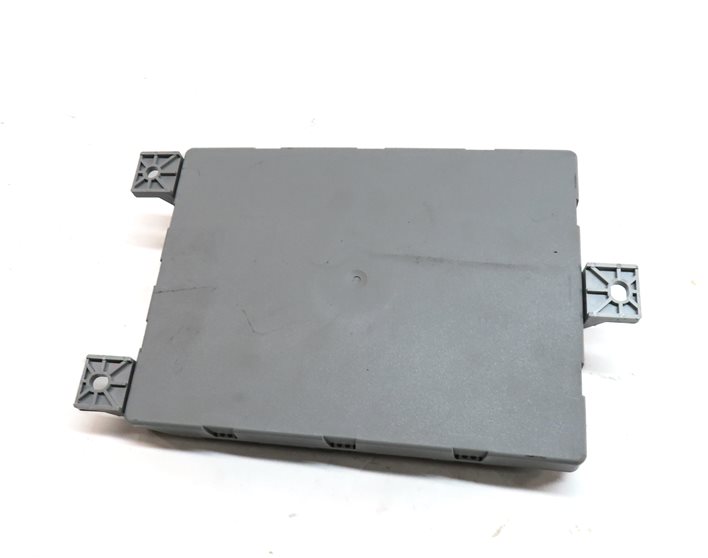 Thumbnail 4: 15-16 MERCEDES C300 C350 C400 C450 (W205) REAR SIGNAL ACQUISITON CONTROL MODULE