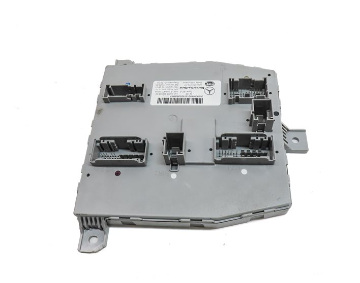 Thumbnail 3: 15-19 MERCEDES C300 C350 C400 C450 GLC300 FRONT SIGNAL ACQUISITON CONTROL MODULE