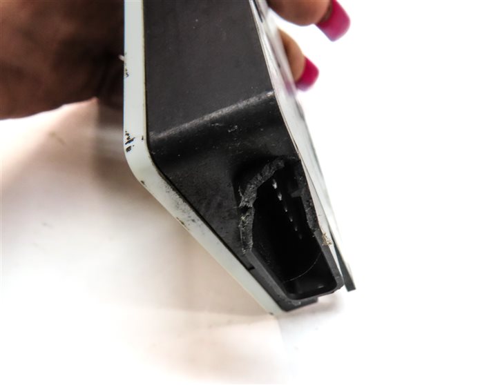 Thumbnail 6: 2015-2016 MERCEDES C300 C350 C400 C450 C63 (W205) REAR BLIND SPOT RADAR MODULE