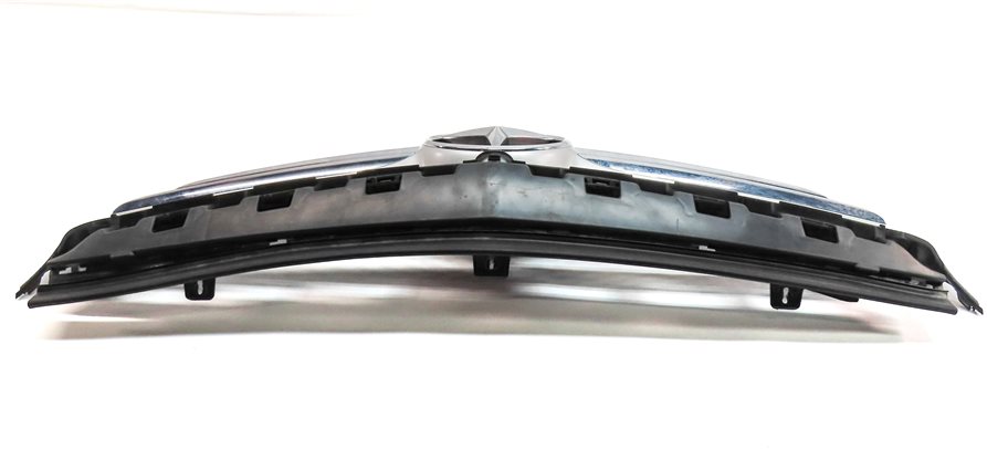Thumbnail 5: 2015-2018 MERCEDES C300 C350E (W205) FRONT CENTER HOOD GRILLE EMBLEM (SILVER)