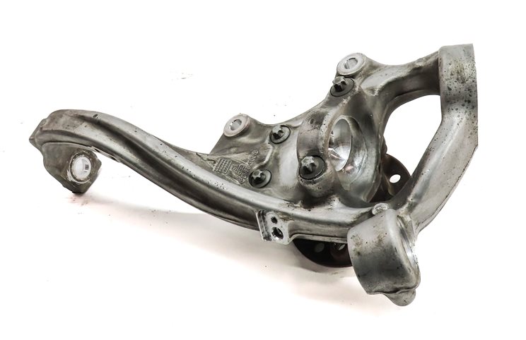 Thumbnail 3: 15-21 MERCEDES C300 C350e (W205) RWD RIGHT FRONT PASSENGER SPINDLE KNUCKLE HUB