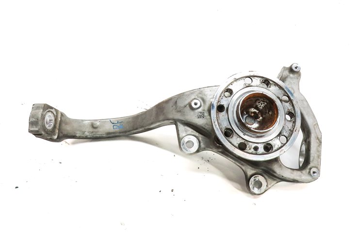 Thumbnail 5: 15-21 MERCEDES C300 C350e (W205) RWD RIGHT FRONT PASSENGER SPINDLE KNUCKLE HUB