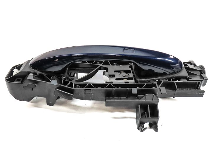 Thumbnail 4: 15-17 MERCEDES C300 C350 C400 C450 W205 LEFT REAR KEYLESS DOOR HANDLE (Blue)