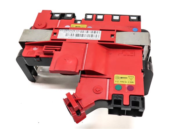 Thumbnail 3: 14 BMW 640I CONVERTIBLE (F12) 3.0L (N55) ENGINE POSITIVE BATTERY TERMINAL PLATE
