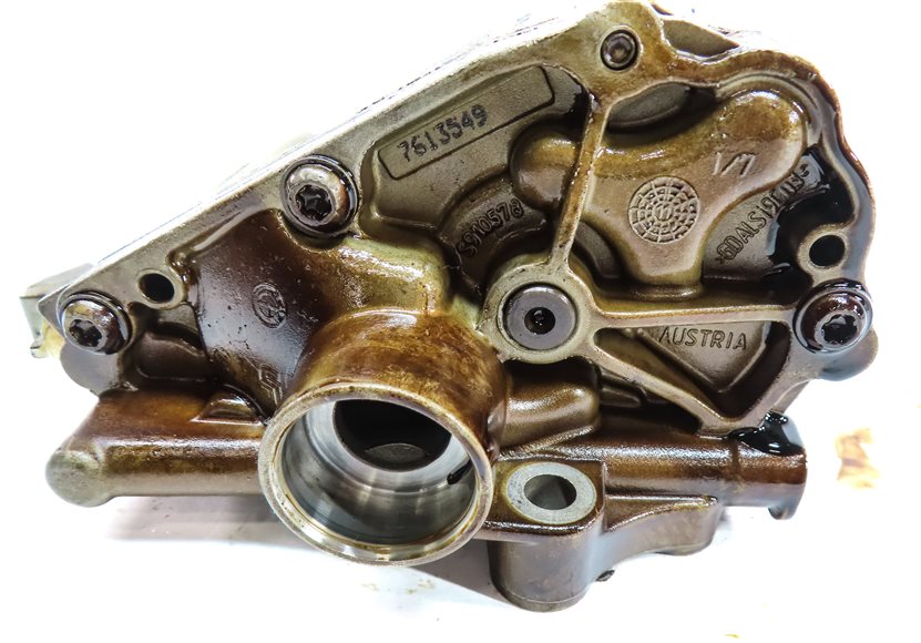 Thumbnail 5: 2014 BMW 640I CONVERTIBLE (F12) 3.0L (N55) ENGINE MOTOR OIL FLUID PUMP ASSEMBLY