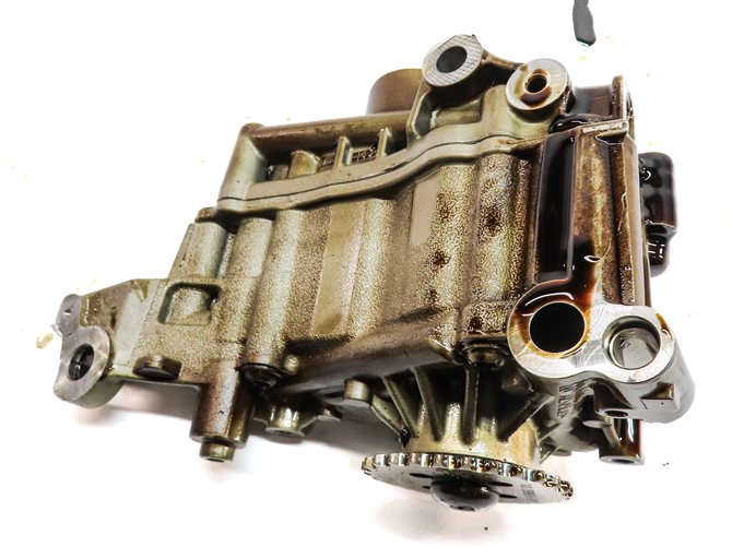 Thumbnail 6: 2014 BMW 640I CONVERTIBLE (F12) 3.0L (N55) ENGINE MOTOR OIL FLUID PUMP ASSEMBLY