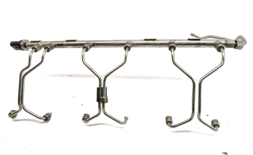 Thumbnail 5: 2014 BMW 640I CONVERTIBLE (F12) 3.0L (N55) ENGINE FUEL INJECTOR RAIL w/ LINES