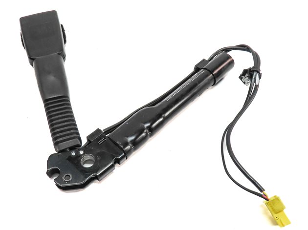 Thumbnail 5: 12-19 BMW 4 6 SERIES M4 M6 F06 F12 F13 F32 RIGHT FRONT SEATBELT RECEIVER (Black)