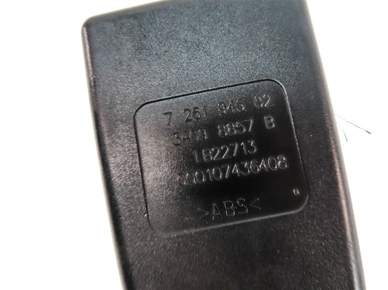 Thumbnail 6: 12-19 BMW 4 6 SERIES M4 M6 F06 F12 F13 F32 RIGHT FRONT SEATBELT RECEIVER (Black)