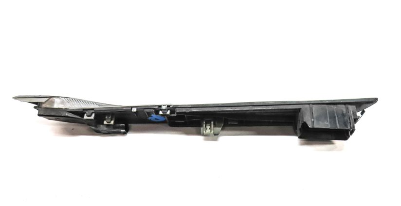 Thumbnail 3: 2012-2015 BMW 640i 650i (F06 F12 F13) RIGHT PASSENGER FENDER SIGNAL MARKER LIGHT