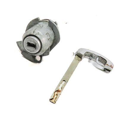 14 BMW 640I CONVERTIBLE (F12) FRONT LEFT DRIVER DOOR HANDLE LOCK CYLINDER w/ KEY