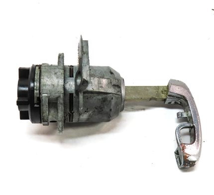 Thumbnail 6: 14 BMW 640I CONVERTIBLE (F12) FRONT LEFT DRIVER DOOR HANDLE LOCK CYLINDER w/ KEY