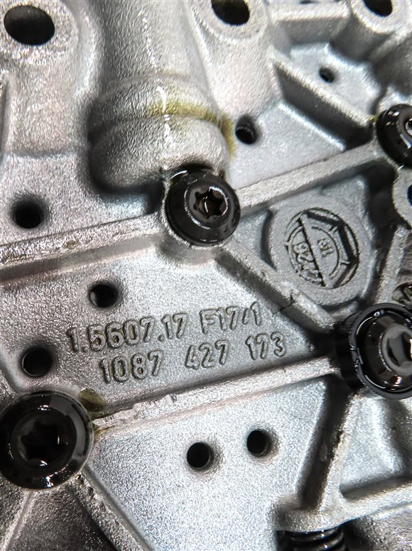 Thumbnail 14: 2013-2015 BMW 640i (F06 F12 F13) 3.0L 8HP45Z AUTOMATIC TRANSMISSION VALVE BODY