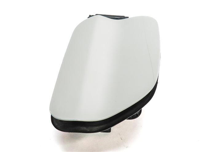 Thumbnail 4: 12-18 BMW 640i 650i M6 F12 F06 COUPE CONVERTIBLE REAR FUEL TANK DOOR LID (White)