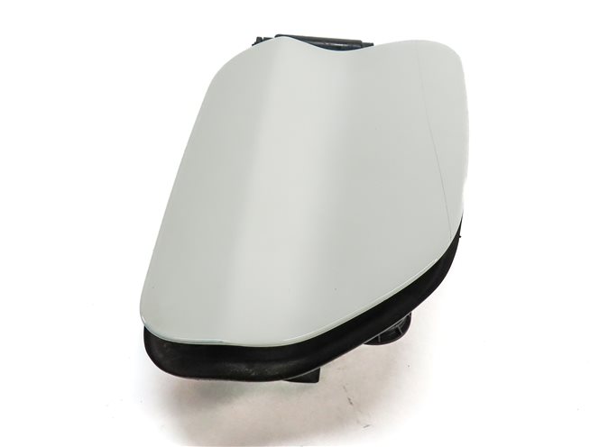 Thumbnail 5: 12-18 BMW 640i 650i M6 F12 F06 COUPE CONVERTIBLE REAR FUEL TANK DOOR LID (White)