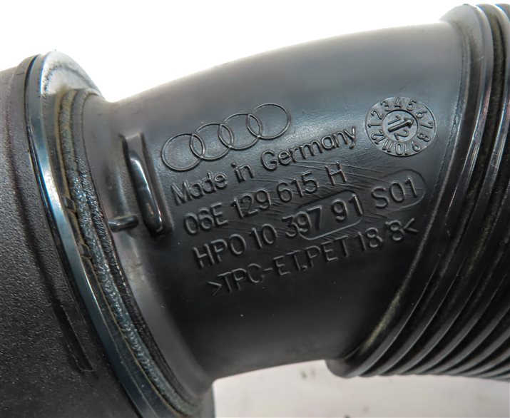 Thumbnail 7: 2013 AUDI A6 (C7 4G) 3.0L SUPER (CTUA) ENGINE AIR INTAKE HOSE PIPE DUCT