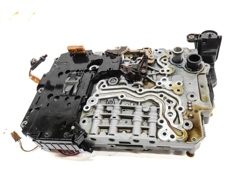 Thumbnail 7: 13-15 AUDI A6 A7 (C7 4G8) 3.0L AWD AUTO TRANSMISSION VALVE BODY w/HYDRAULIC PUMP