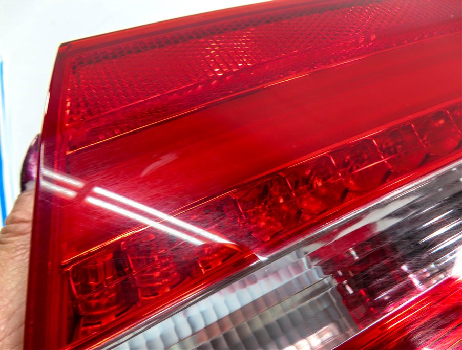 Thumbnail 8: 2012-2015 AUDI A6 S6 (C7) RIGHT PASSENGER TRUNK INNER TAILLIGHT LIGHT LAMP (LED)