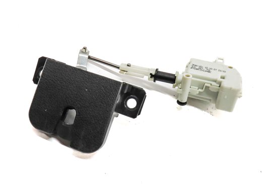 2008 PORSCHE CAYENNE (957) REAR TRUNK LOCK LATCH ACTUATOR STRIKER PLATE