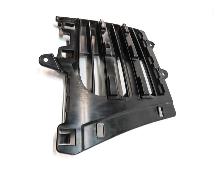Thumbnail 3: 2008-2010 PORSCHE CAYENNE (957) FRONT RIGHT PASSENGER LOWER BUMPER GRILLE TRIM