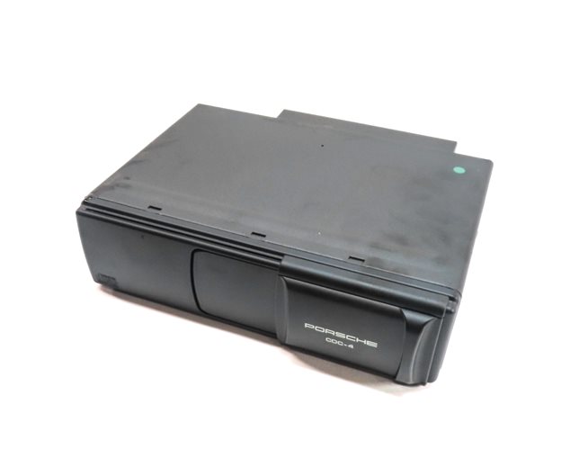 05-10 PORSCHE 911 BOXSTER CAYENNE 955 957 987 997 RADIO STEREO CD 6 DISC CHANGER