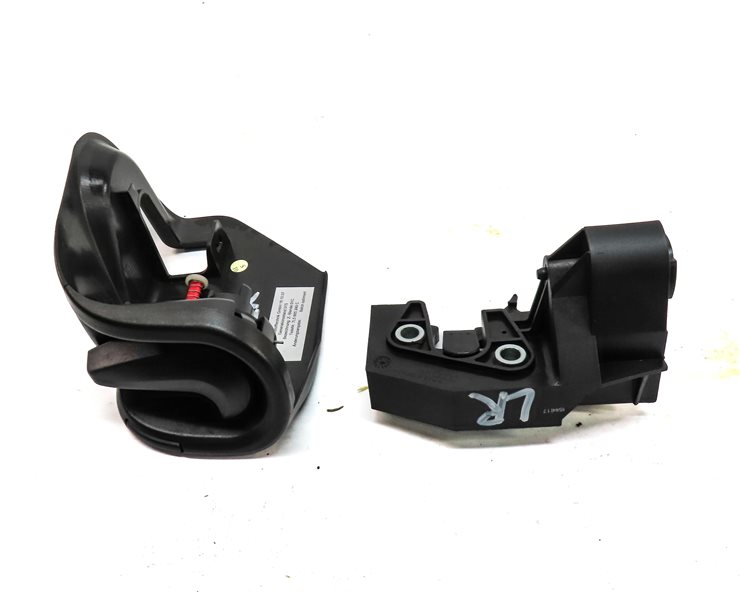 Thumbnail 2: 2008 PORSCHE CAYENNE (957) REAR LEFT FOLDING SEAT RELEASE SWITCH & LATCH