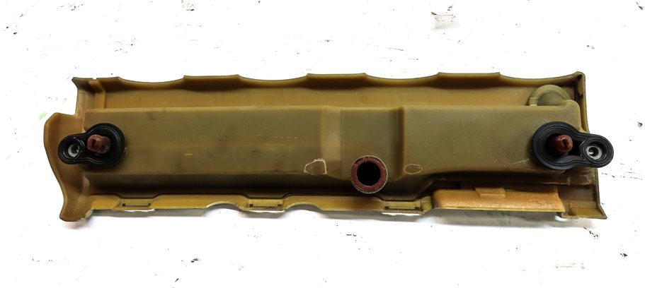 Thumbnail 6: 2008 PORSCHE CAYENNE (957) 4.8L NON-TURBO ENGINE RIGHT PCV OIL SEPARATOR VALVE