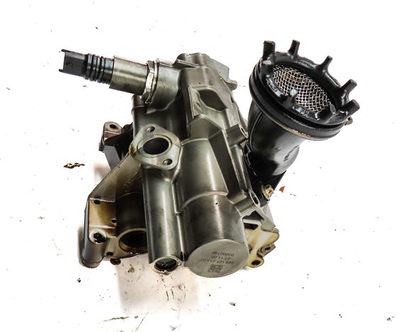 Thumbnail 3: 2008 PORSCHE CAYENNE (957) 4.8L M48 NON TURBO ENGINE OIL PUMP w/ PICKUP