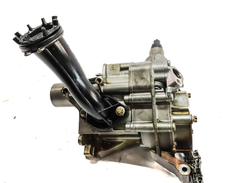 Thumbnail 5: 2008 PORSCHE CAYENNE (957) 4.8L M48 NON TURBO ENGINE OIL PUMP w/ PICKUP