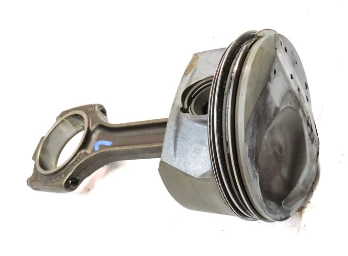 Thumbnail 4: 2008-2014 PORSCHE CAYENNE PANAMERA (957 970) 4.8L M48 N/A RIGHT PISTON w/ ROD