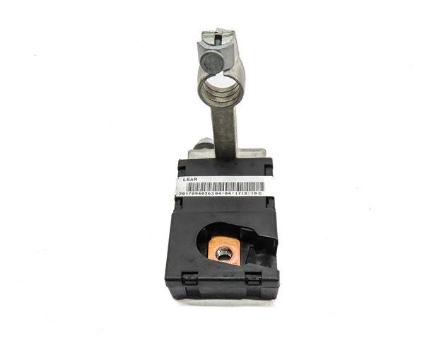 Thumbnail 2: 2017 LAND ROVER DISCOVERY (L462) 3.0L SUPER ENGINE POSITIVE BATTERY TERMINAL