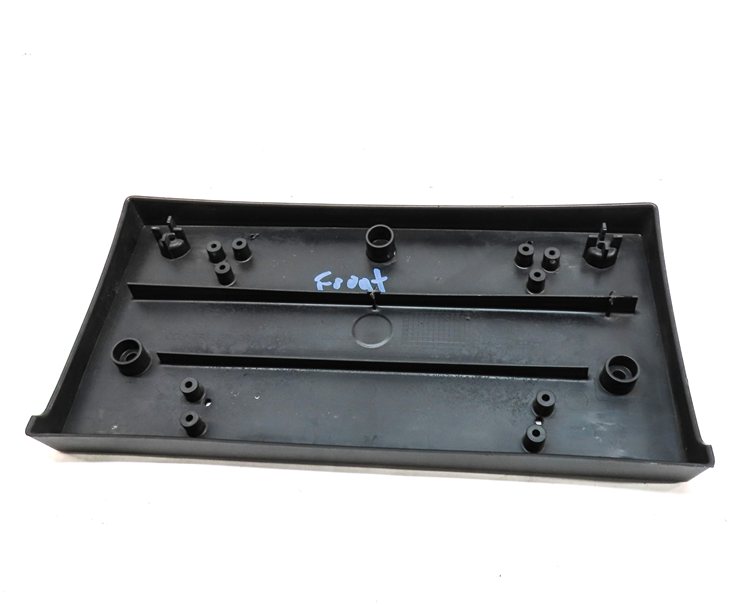Thumbnail 7: 2017 LAND ROVER DISCOVERY (L462) FRONT LOWER BUMPER LICENSE PLATE MOUNT BRACKET
