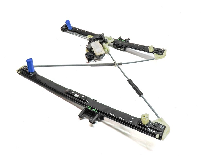 Thumbnail 1: 17-21 ROVER DISCOVERY L462 FRONT RIGHT PASSENGER DOOR WINDOW REGULATOR