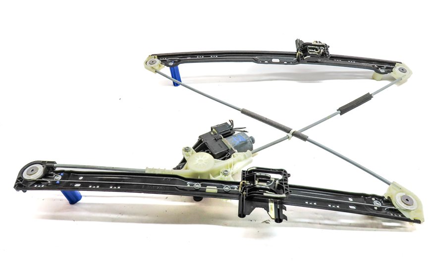 Thumbnail 6: 17-21 ROVER DISCOVERY L462 FRONT RIGHT PASSENGER DOOR WINDOW REGULATOR